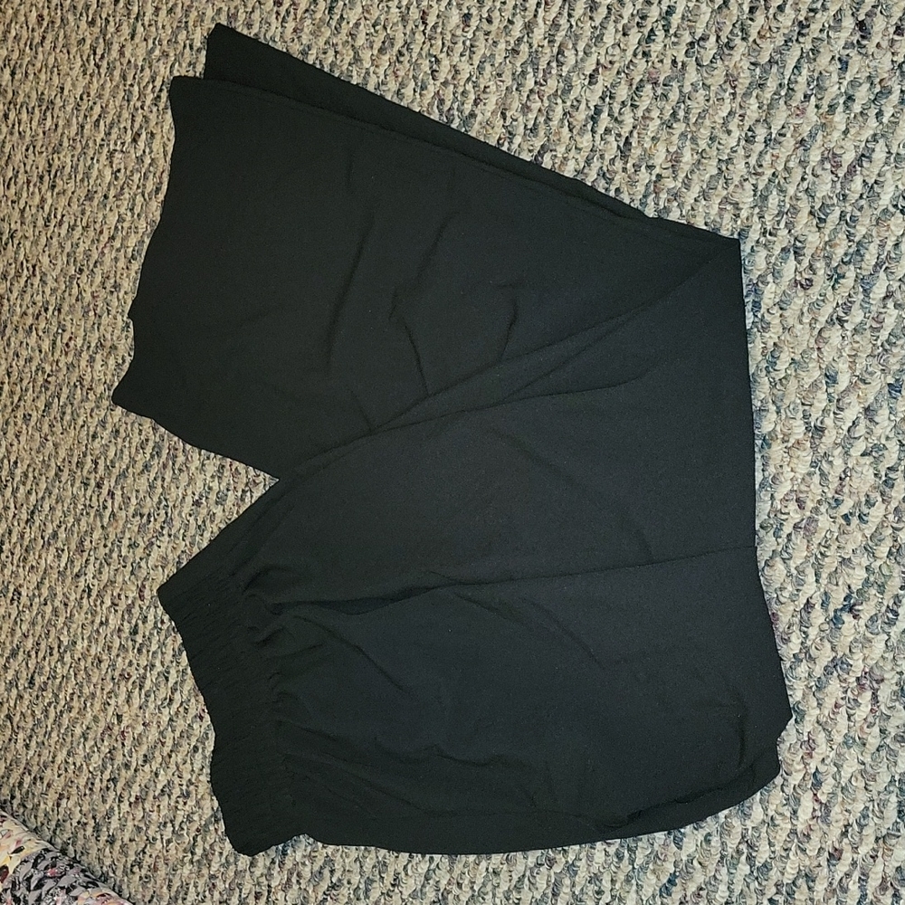 TORRID black dress pants w/zipper on side